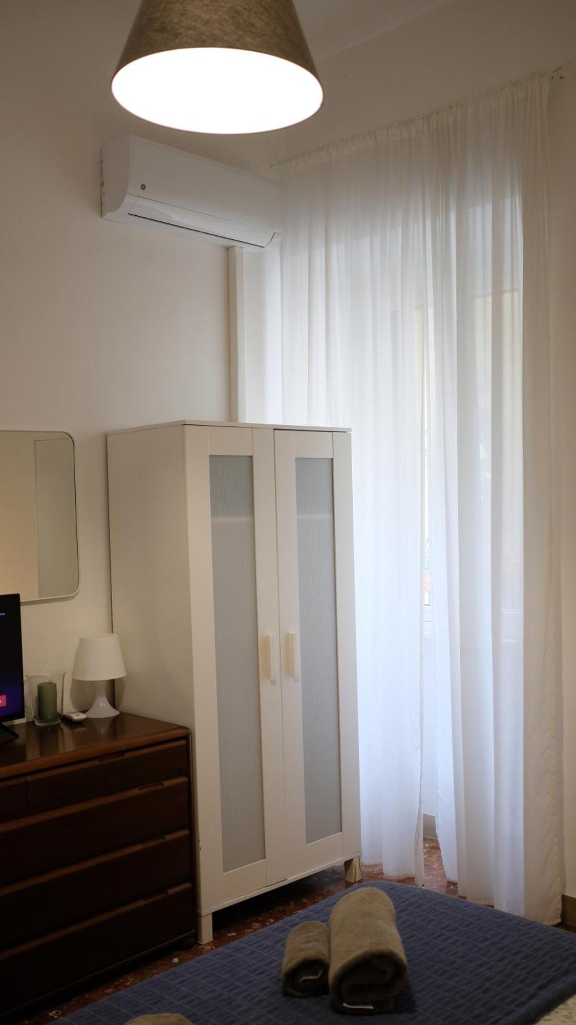 Appartamento New, True-stevere Amazing Double Bed For 5 Pax *