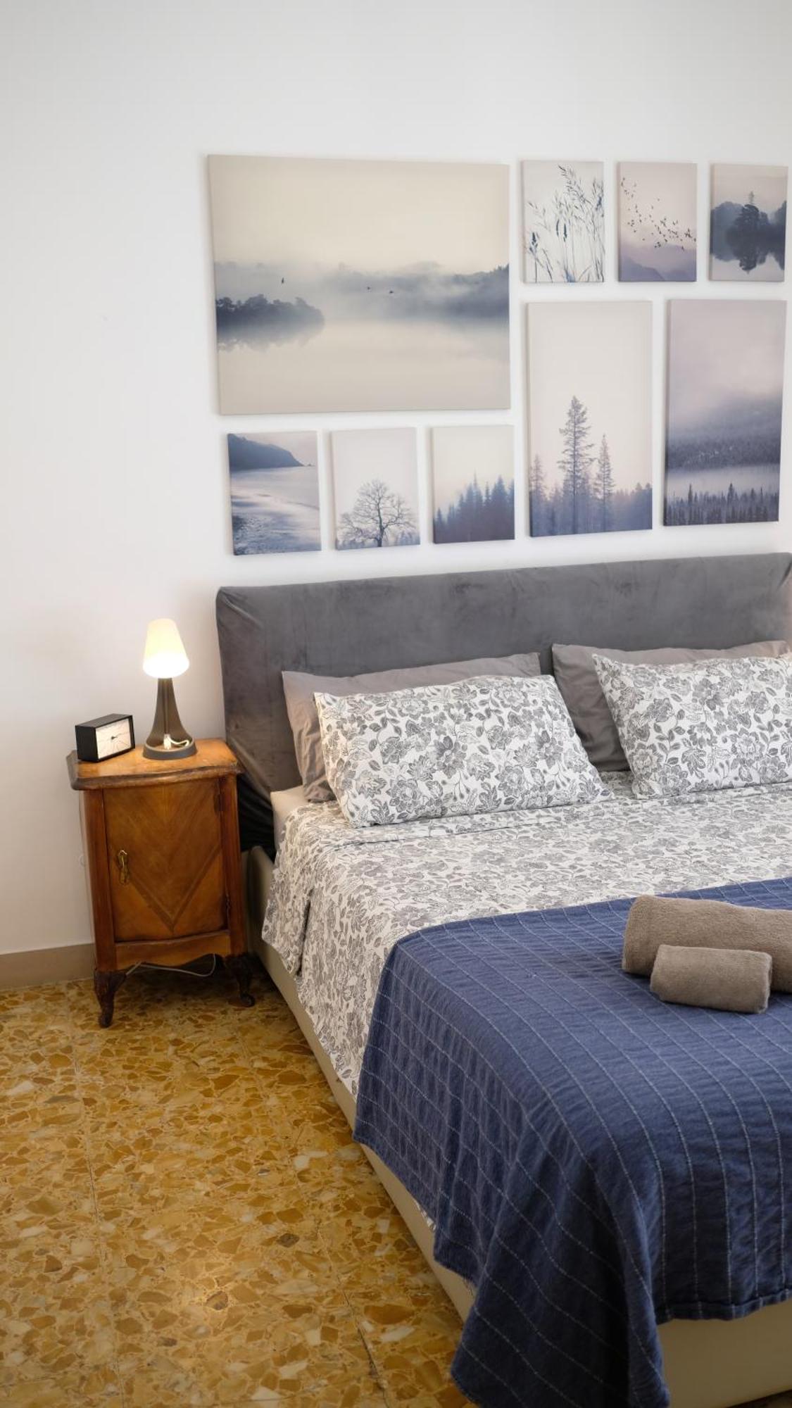 Appartamento New, True-stevere Amazing Double Bed For 5 Pax