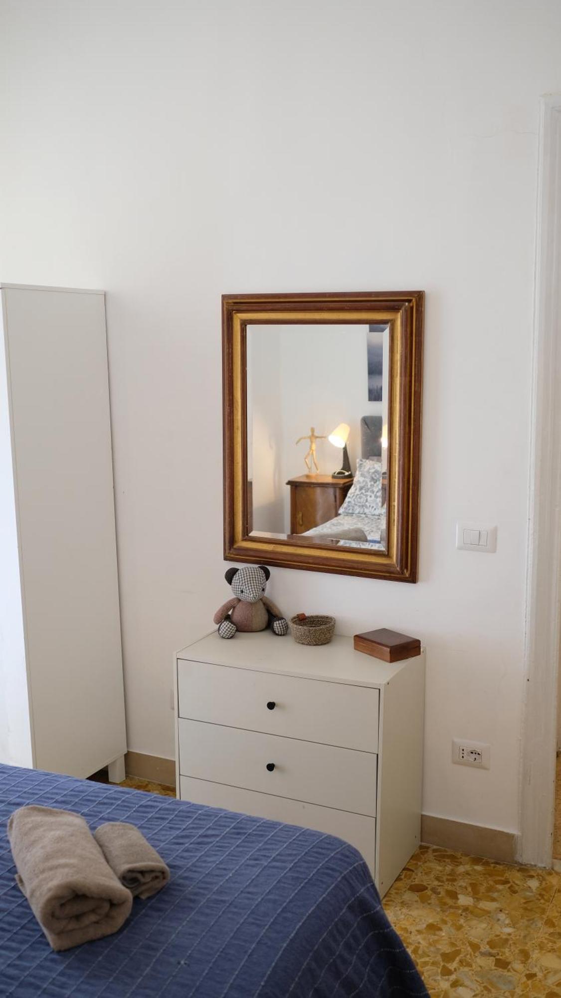 Appartamento New, True-stevere Amazing Double Bed For 5 Pax