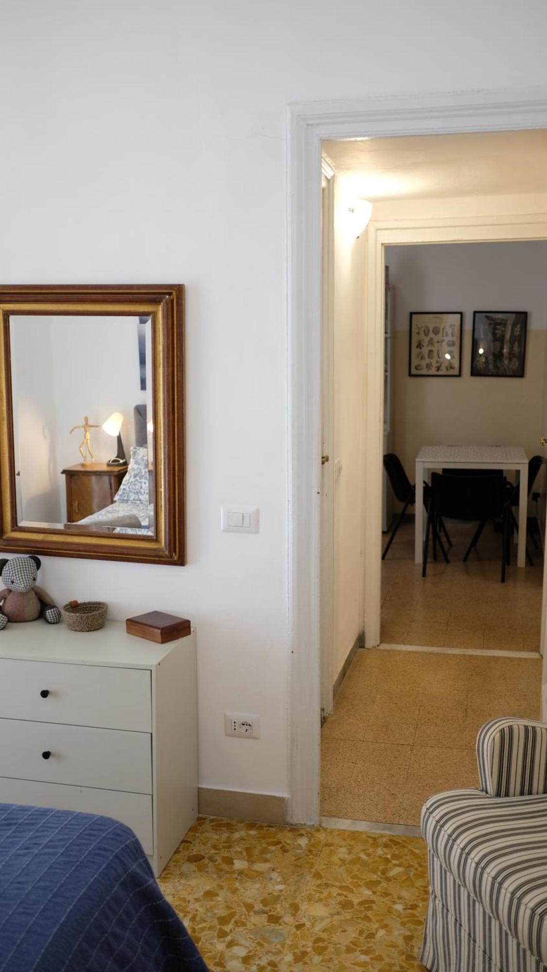 Appartamento New, True-stevere Amazing Double Bed For 5 Pax *
